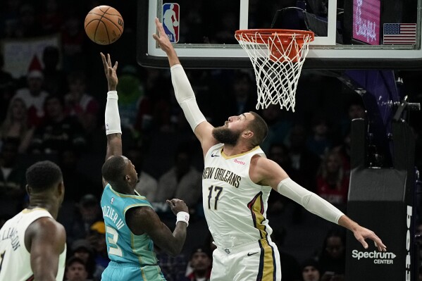New orleans pelicans best sale center